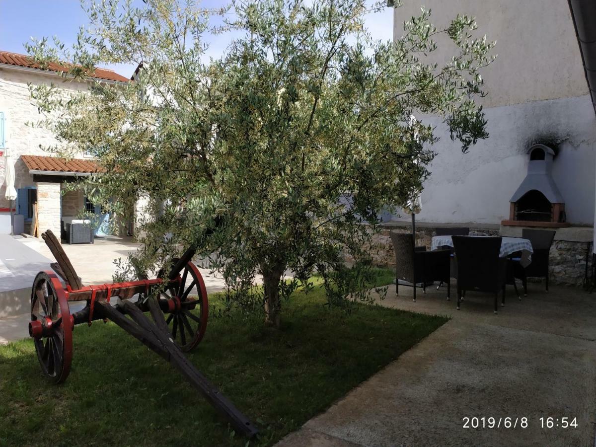 Holiday Home Peruški Extérieur photo